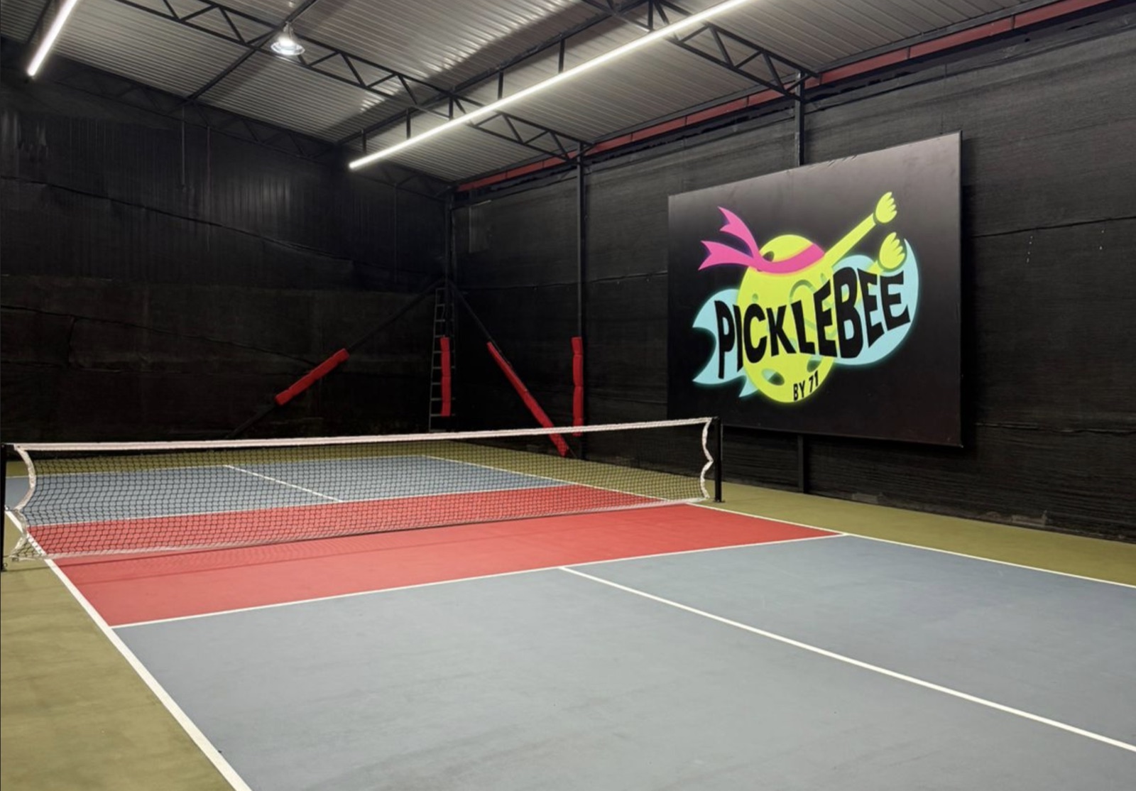 Pickleball court at Picklebee by 71, the most spacious indoor venue in Colombo